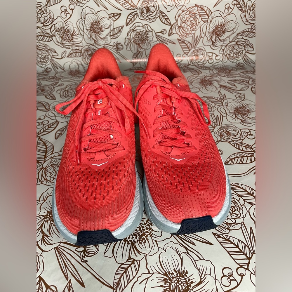 HOKA women’s Shoes